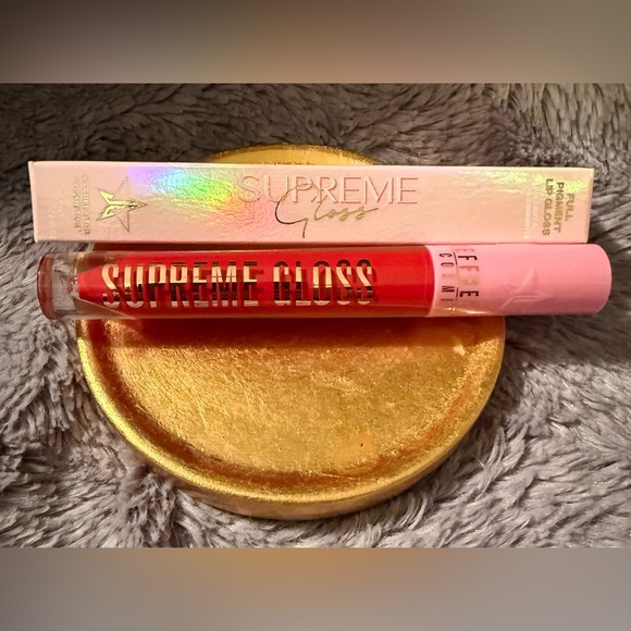 Jeffrey Star Supreme Gloss Lip Gloss in Red Affair NIB - Picture 6 of 6